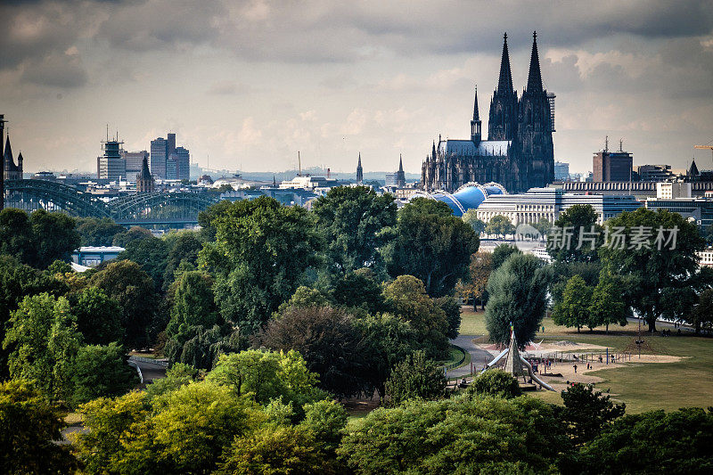 德国科隆，俯瞰莱茵公园，前往科隆市中心，Kölner Dom